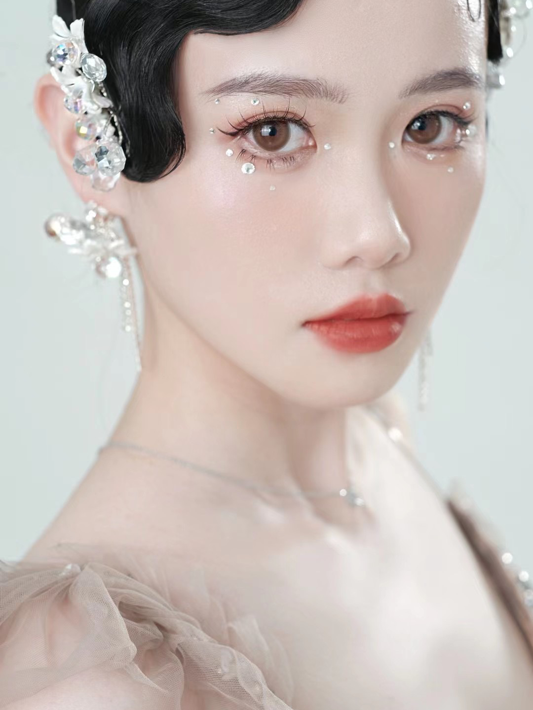 复古赫本新娘造型