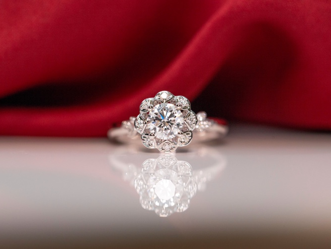 DK2021新品推荐月桂花钻戒定制