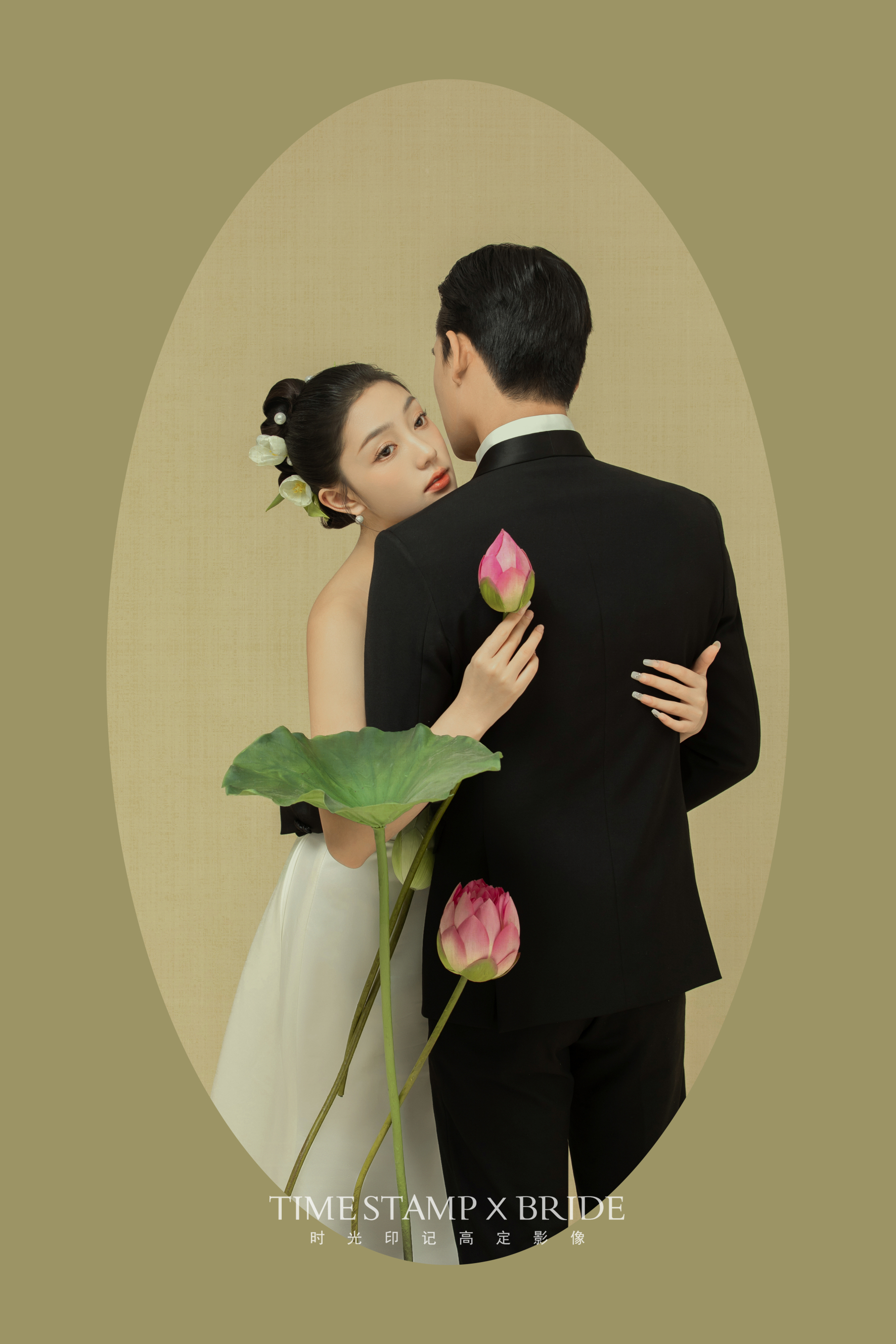 水墨荷花，中式国风婚纱照,宛如古风画卷！