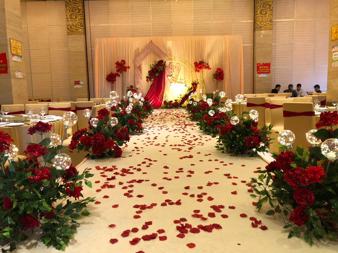 香槟x红撞色个性简约婚礼