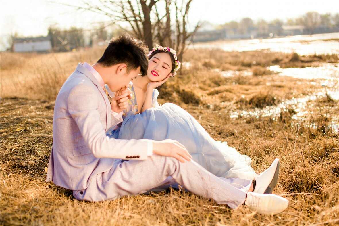 云印象婚纱照_婚纱照风格(2)