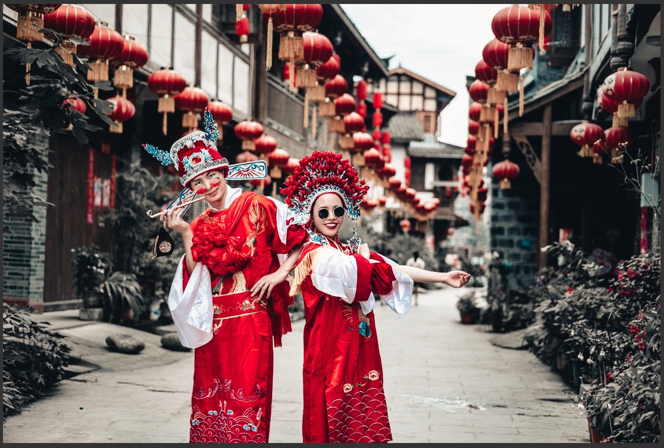 我也来曝光一下我的婚纱照，5年异地恋的我们终于修成正果了～