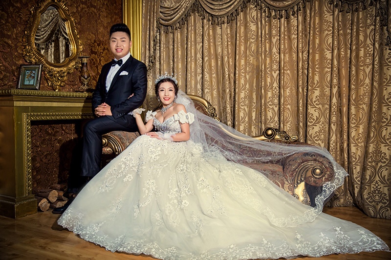施华洛婚纱倒闭_婚纱图片唯美