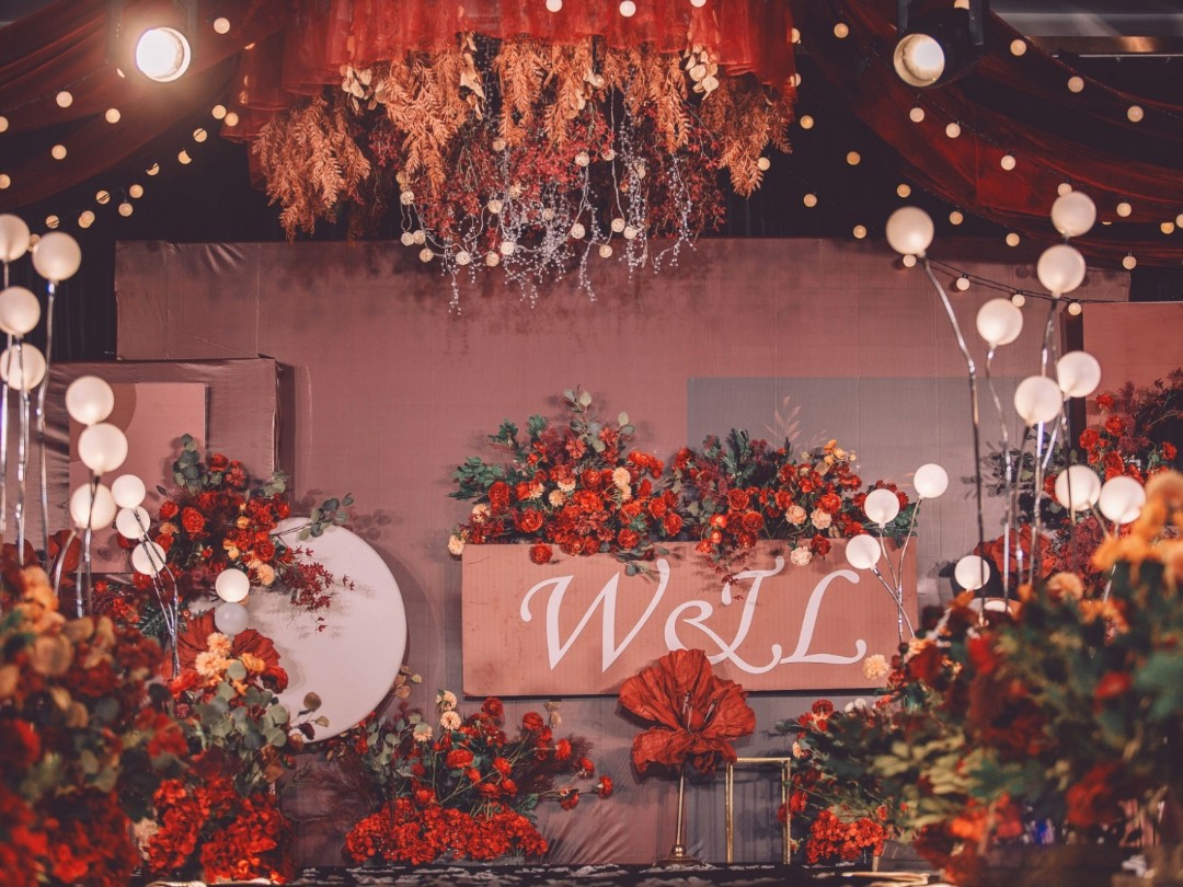 陌上花开婚礼馆21年黑红定制婚礼