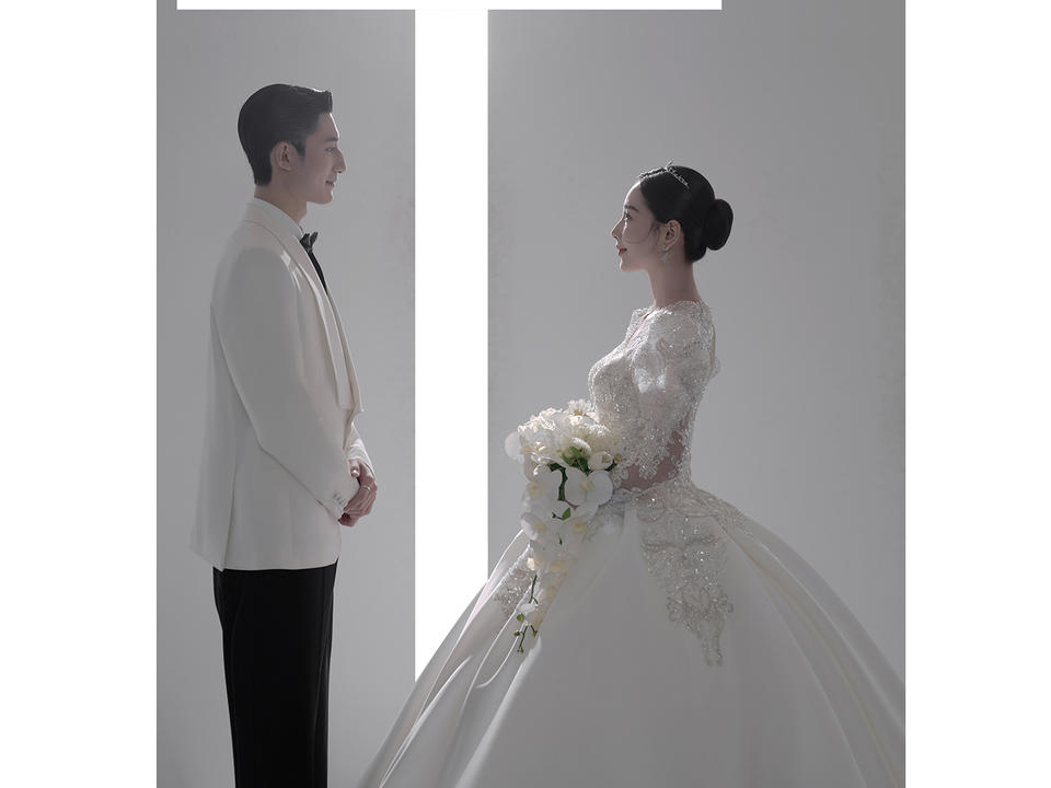 【明星杂志】时尚高定 | 浪漫主义婚纱摄影
