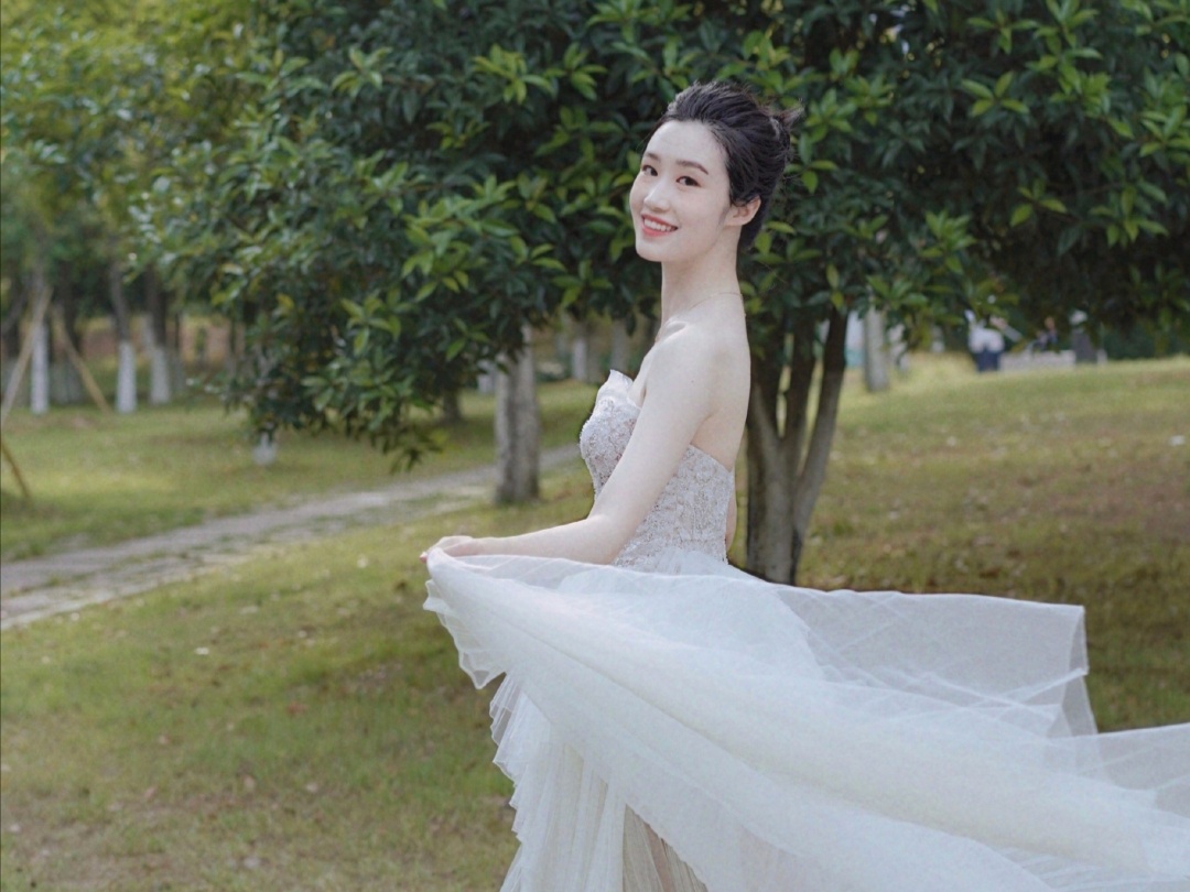 香奈造型资深化妆师3个 造型2个妆容