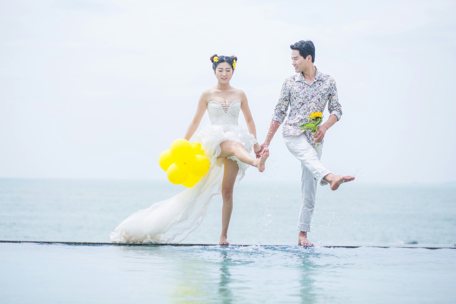 颂婚纱摄影_婚纱摄影(2)