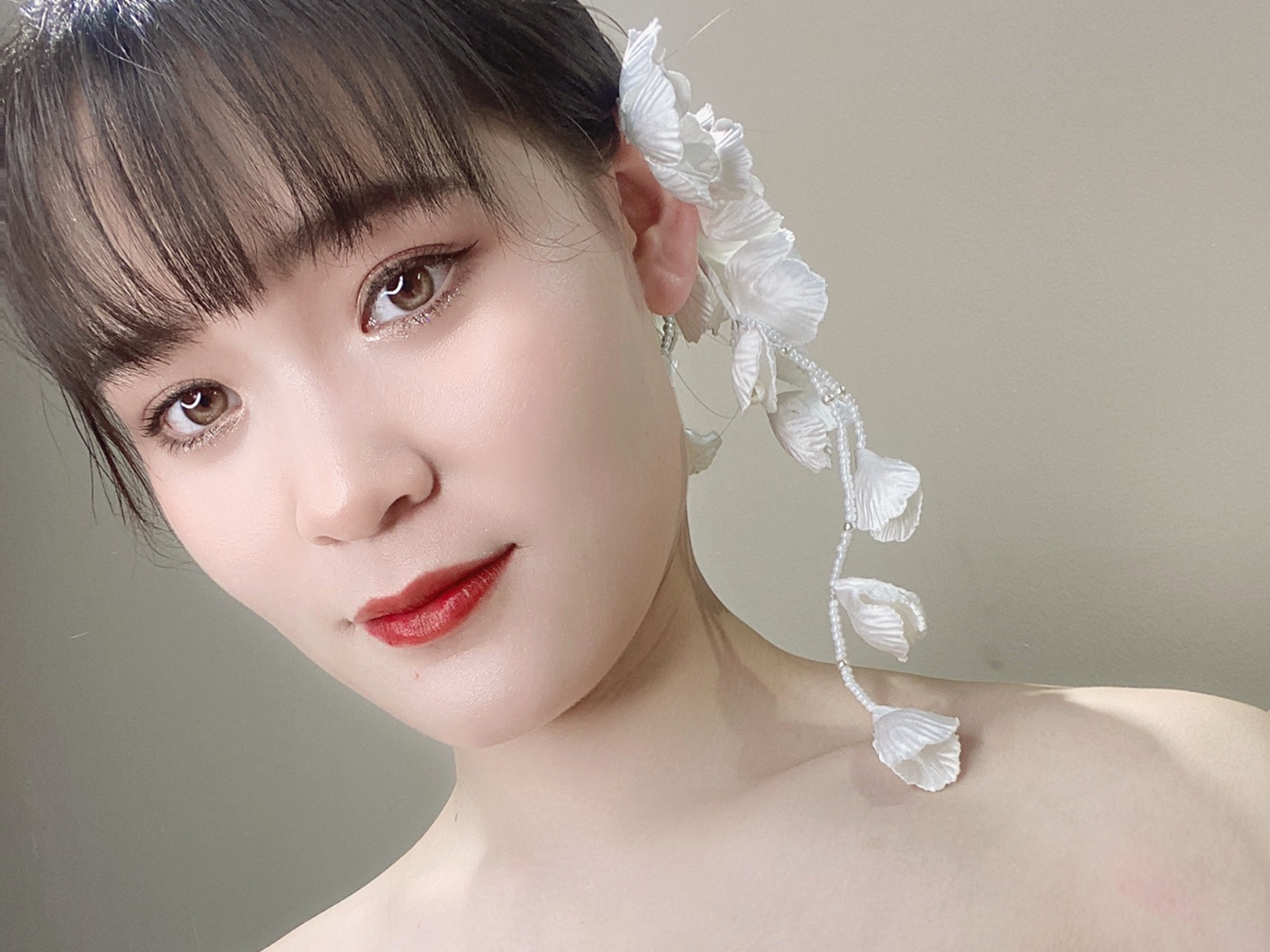 三套婚纱礼服➕跟妆