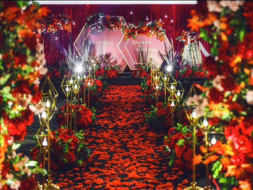 錦緣閣精致婚禮會館---高端定制紅色系
