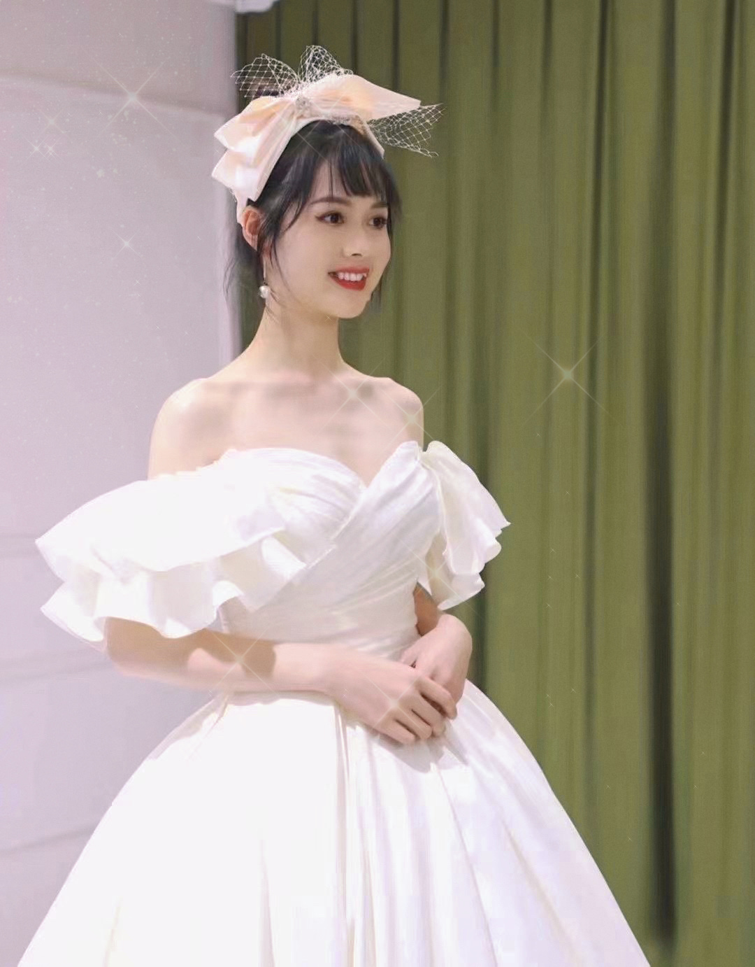 【凡森造型】简约又减龄的气质新娘妆