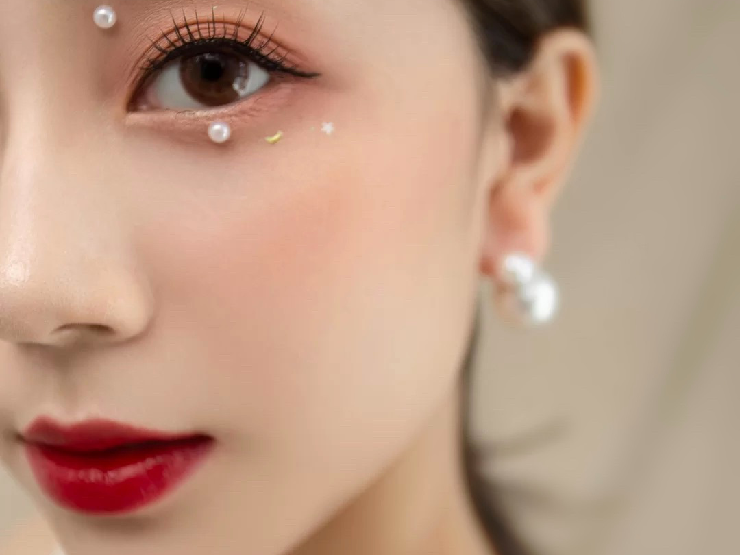 桂林高端新娘化妆（新娘早妆）