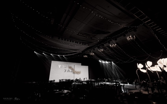 白色，韩系，简约风星空吊顶