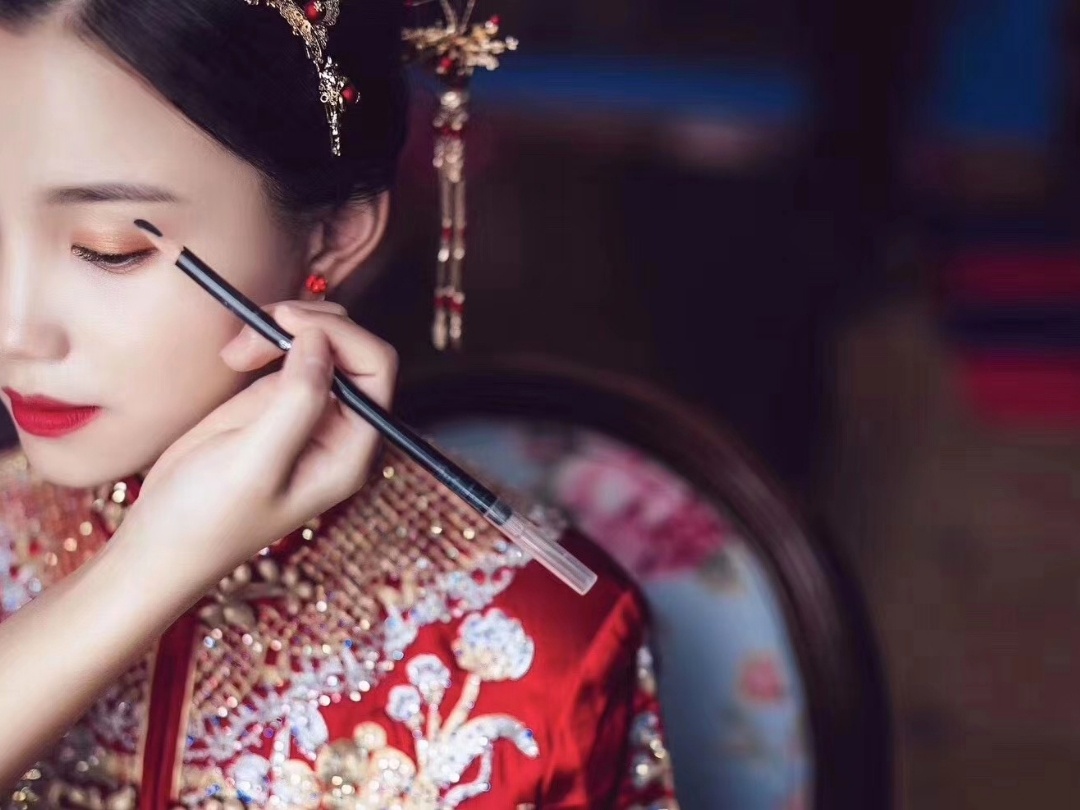 中式、西式、晚宴新娘全天跟妆，送婆婆妆