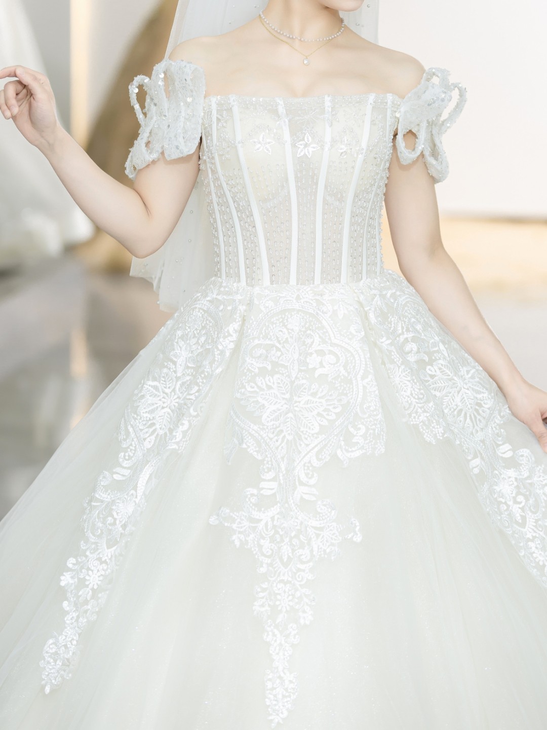  【一價(jià)全包8件套】主紗+迎賓+秀禾+禮服+伴娘