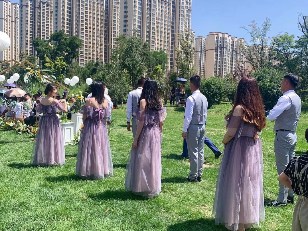 情缘婚庆在幸福的路上等你们哦