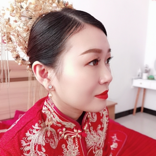 新娘跟妆之万里河山不及你回眸一笑