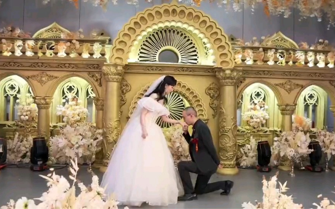 香槟水晶婚礼
