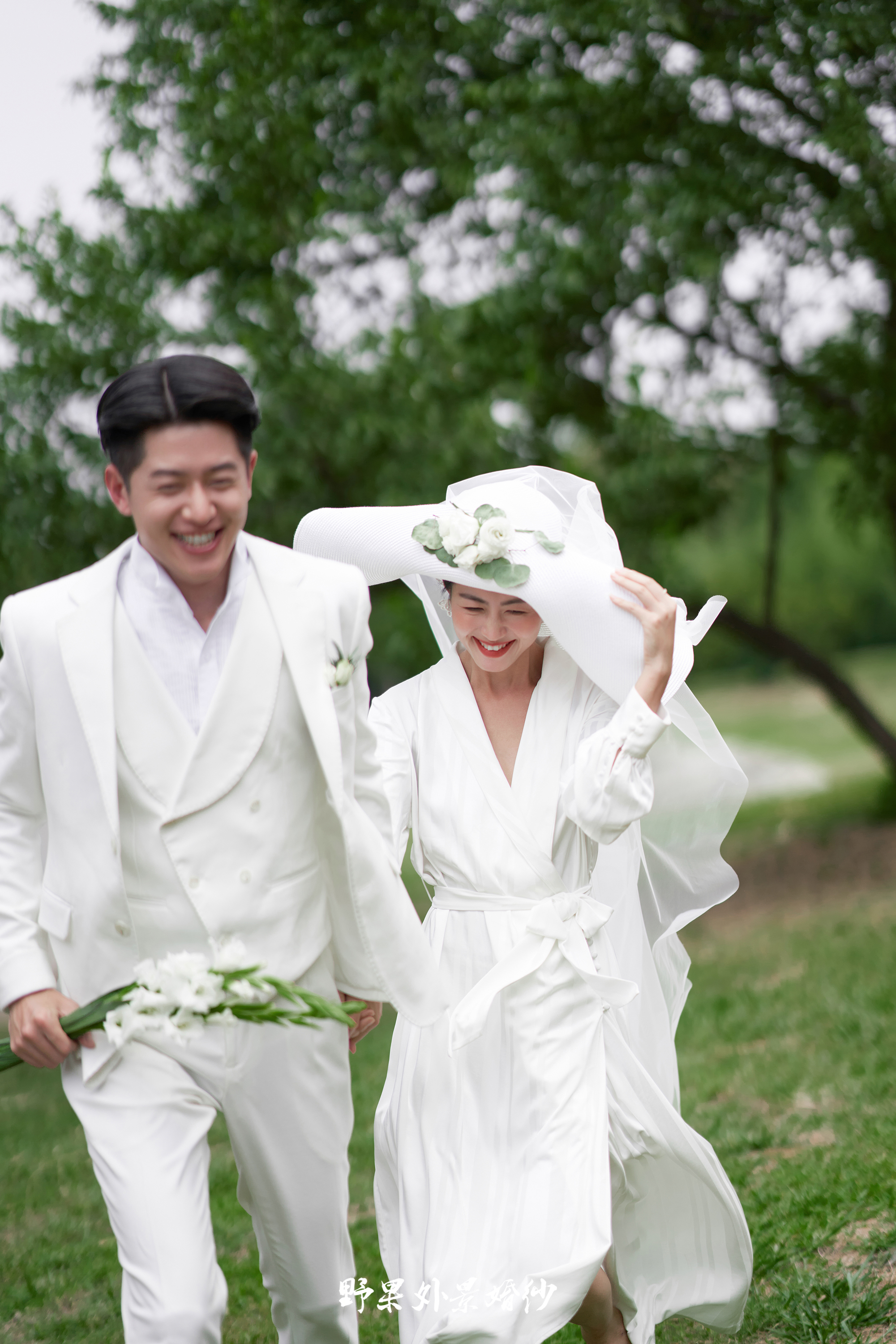 定制拍攝套餐 【執(zhí)子之手】 年輕幸?；榧喺?/></a><a target=