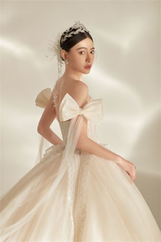 IDO映画婚纱摄影(西安店)