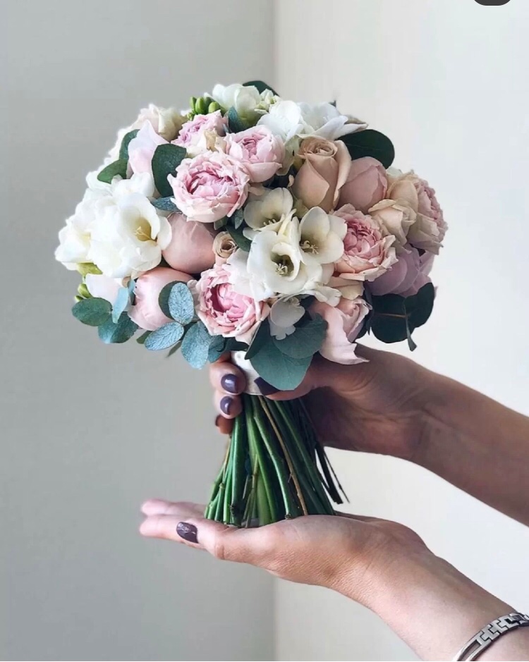 选一束手捧花吧