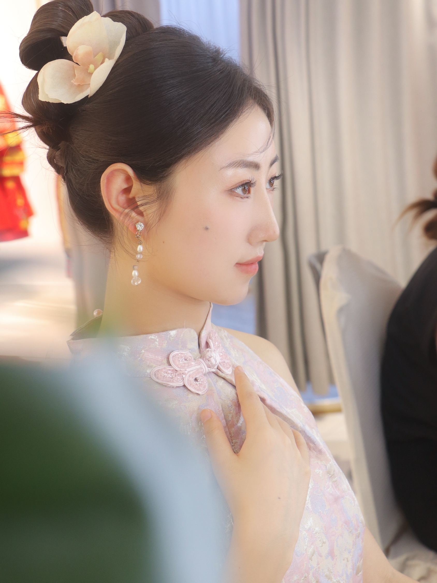 中山珠海首席化妆师婚礼半天跟妆
