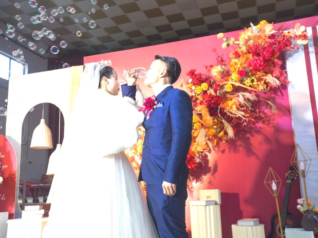 年紅婚禮禮堂活動(dòng)中心婚禮