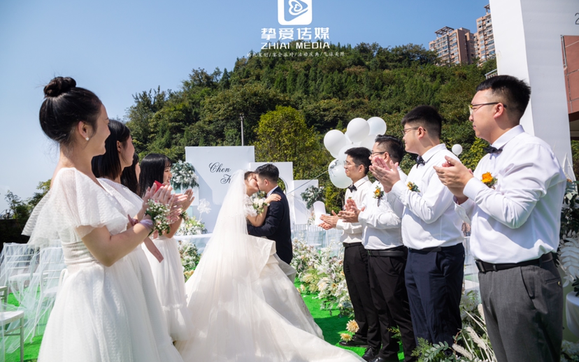 遵义仁怀国酒新城户外婚礼真实客片