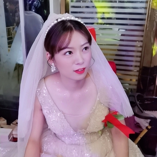 爱你就是，目光所至，全是你！