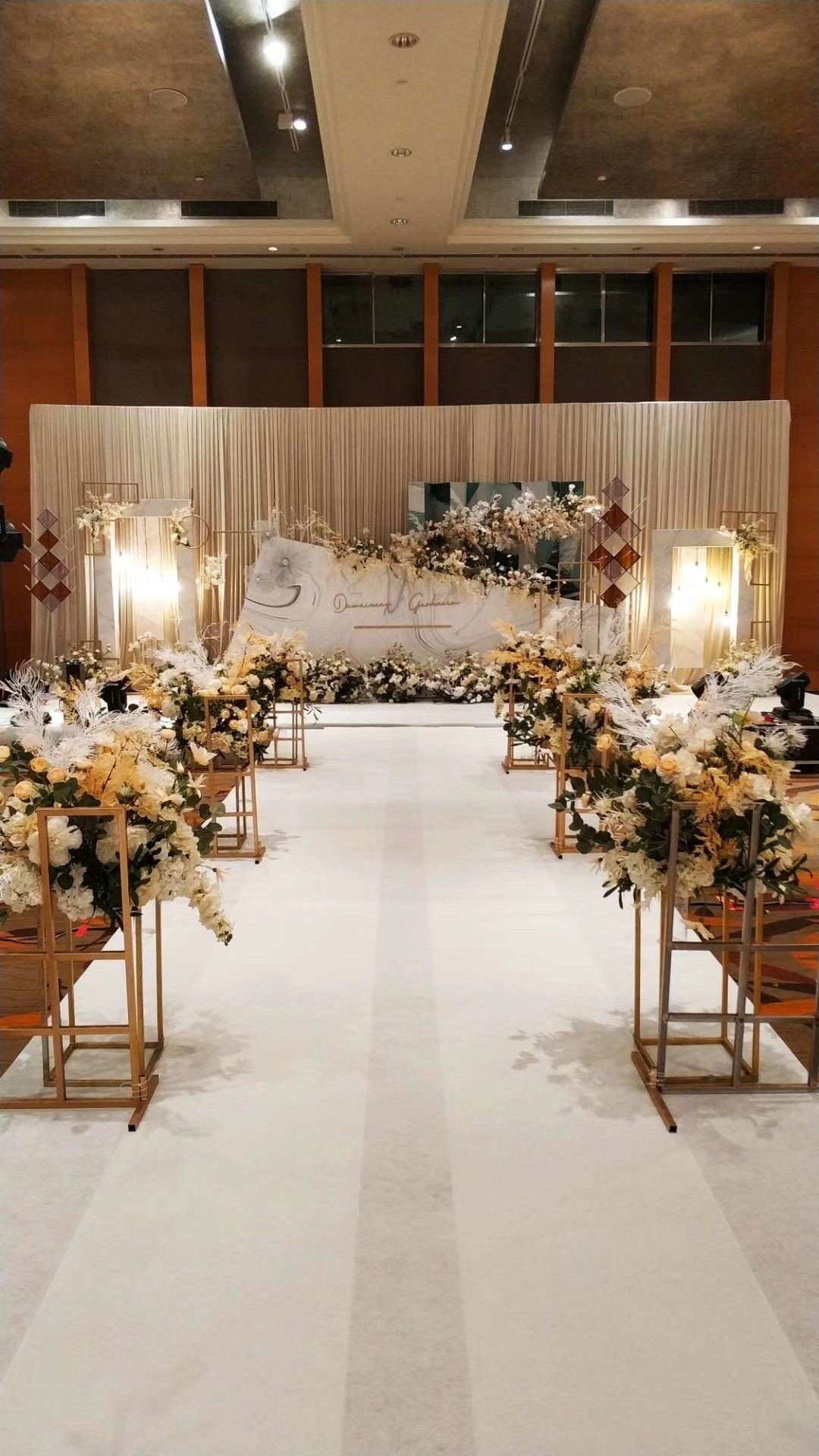 莱温婚礼策划