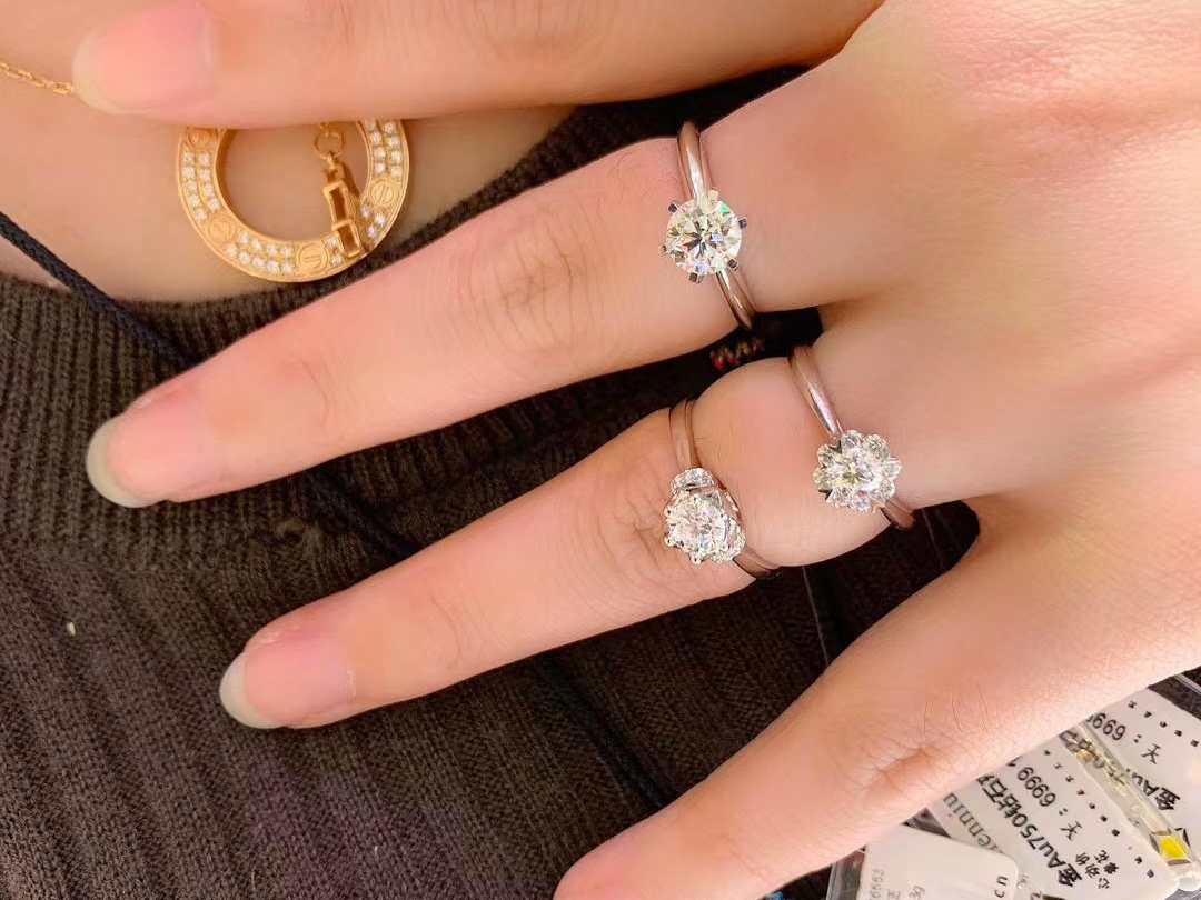 克拉美好1克拉捧花显大钻戒