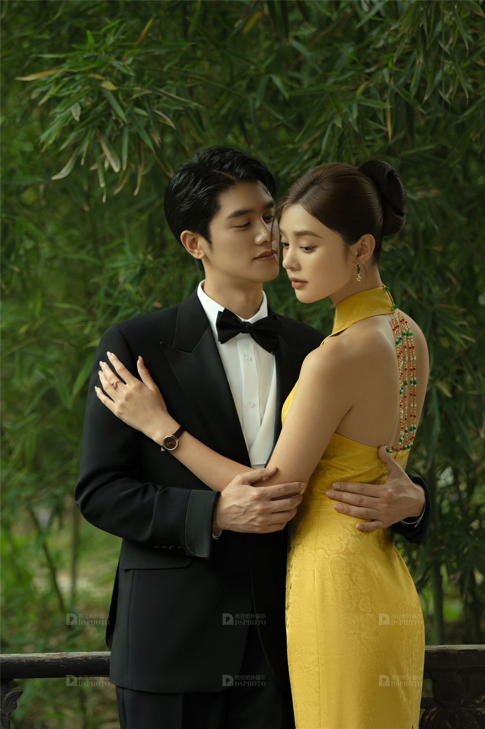 旗袍婚纱照尽显温婉含蓄的美，太好看了！