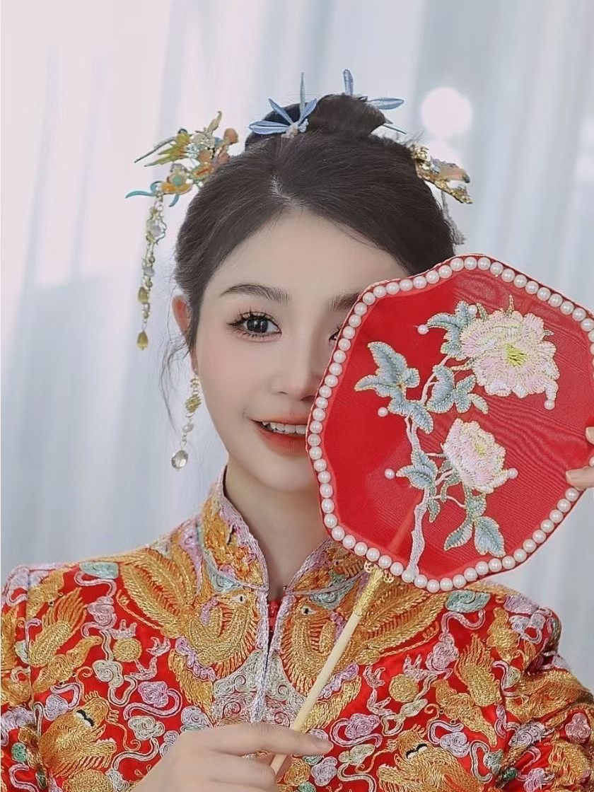 资深化妆老师婚礼全程跟妆一对一服务