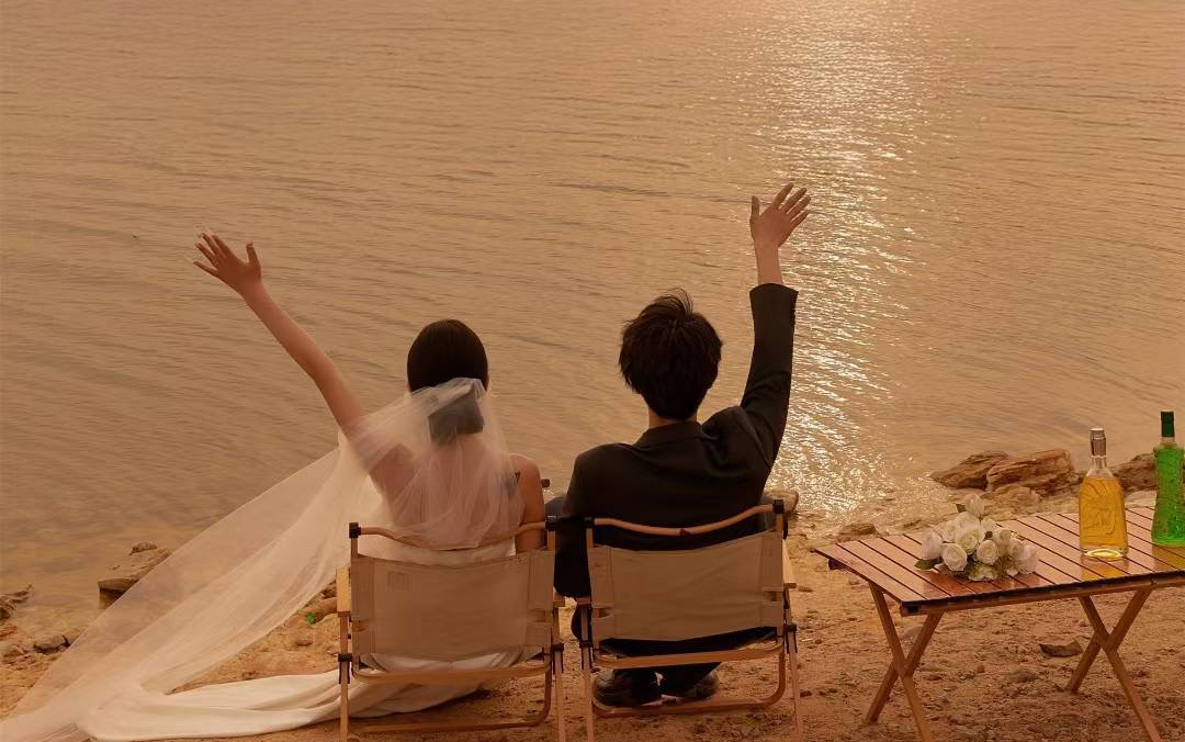 氛圍感之身 夕陽(yáng)婚紗照