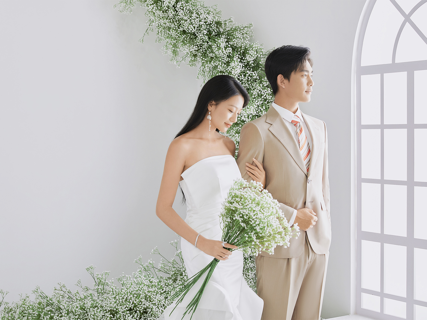 超温馨的室内婚纱照送给我喜欢的你