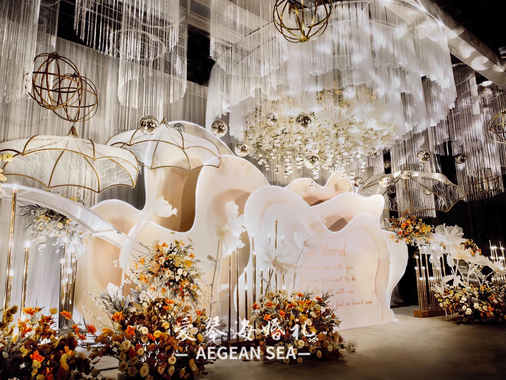 香槟玫瑰  爱琴海婚礼一站式服务