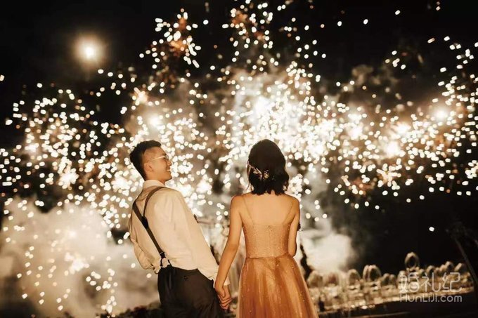 🎆户外婚礼晚宴怎么玩？🍃除了firstdance仙女棒一