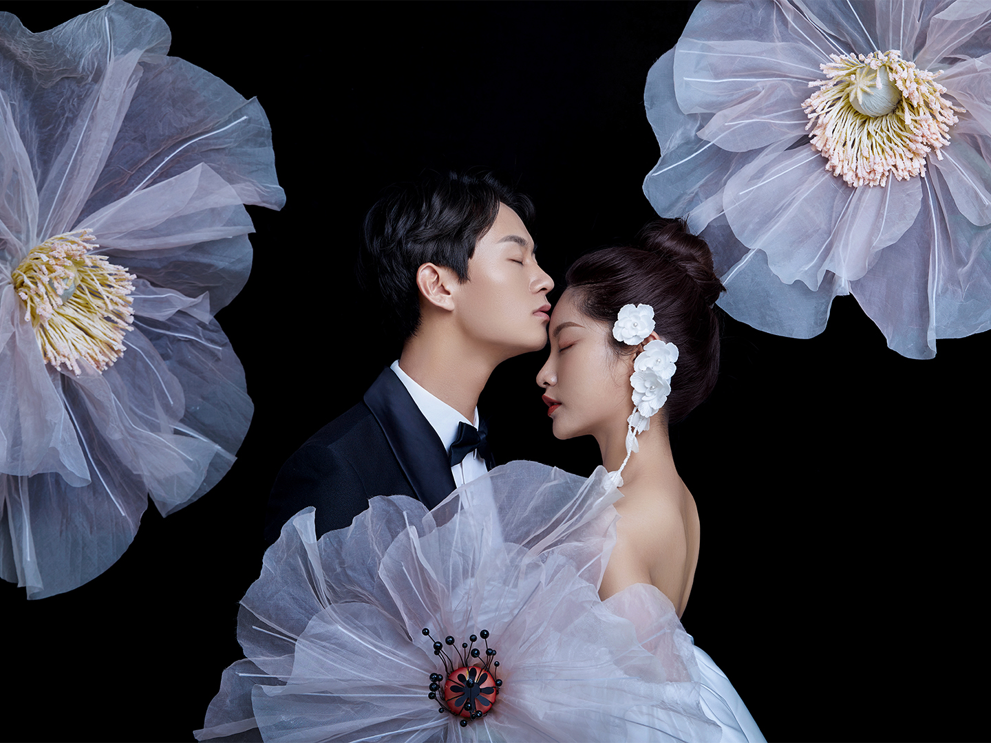 中西结合的工笔画婚纱照丨带你体验花间诗意