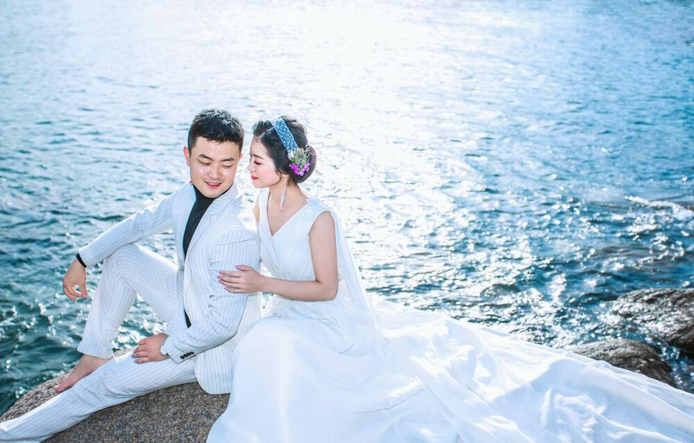 倾慕婚纱摄影_婚纱摄影