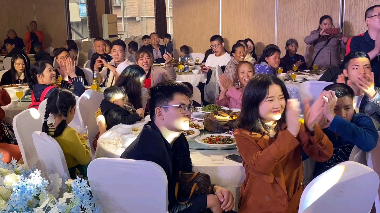 总有一场相遇会互相喜欢。