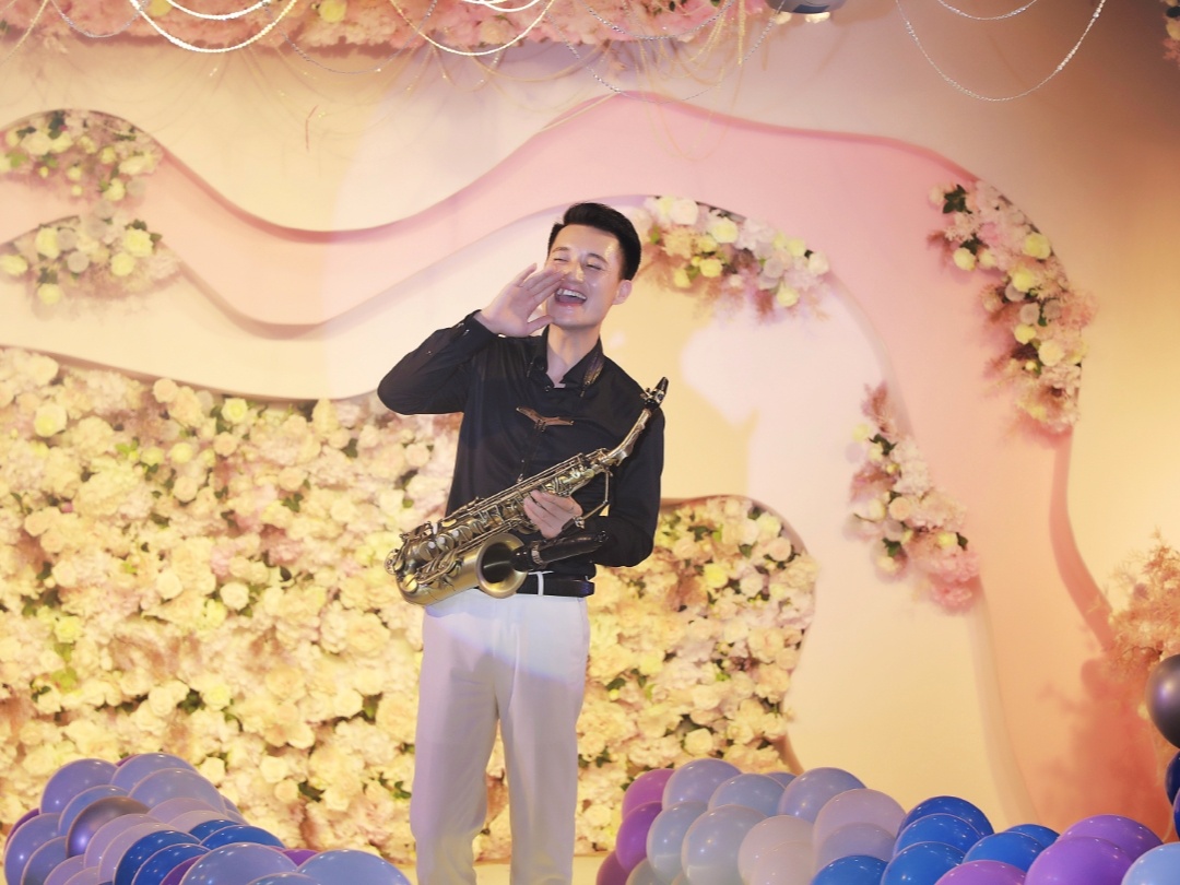 温馨主持+婚礼管家+婚礼督导+音乐督导