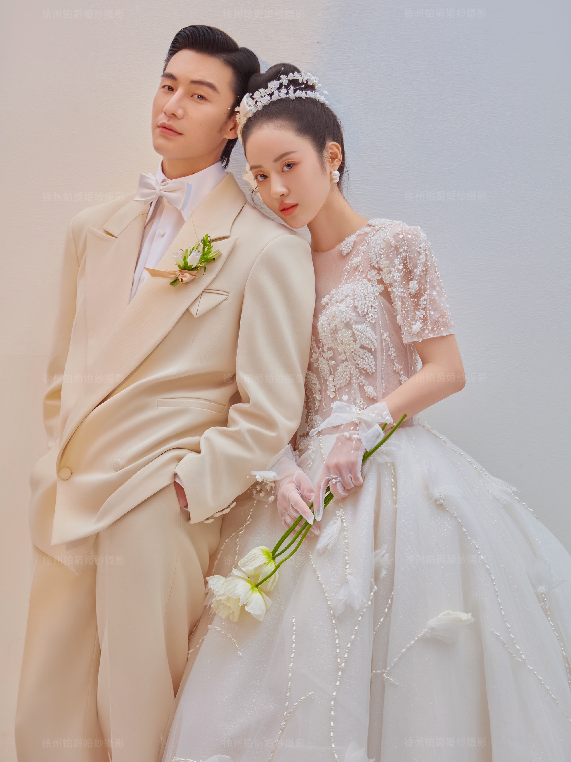 輕奢訂制婚紗照 婚禮當(dāng)天跟妝｜豪華拖尾一價全包