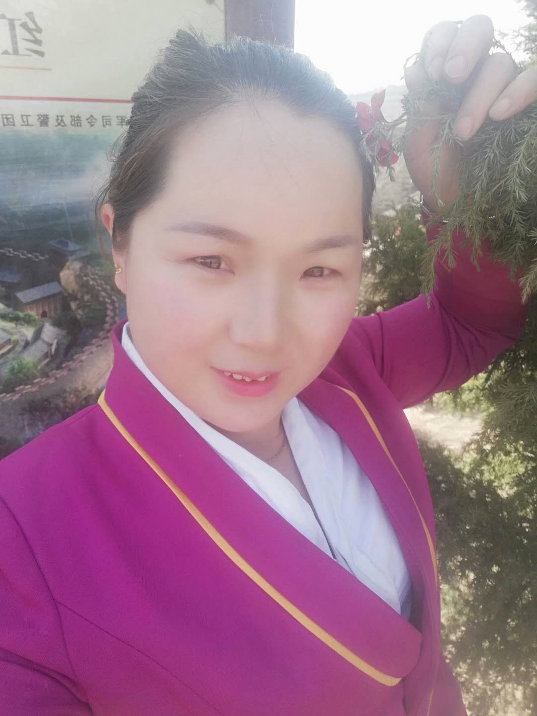 试遍各种款，这件云朵抹胸竟出奇显瘦！