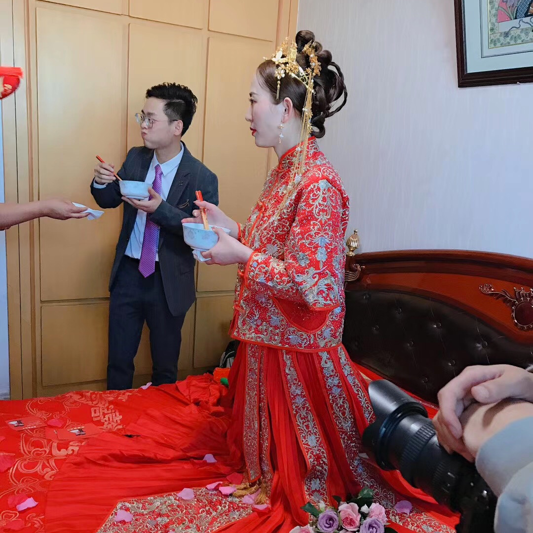 真实婚礼跟妆花絮，祝新婚快乐