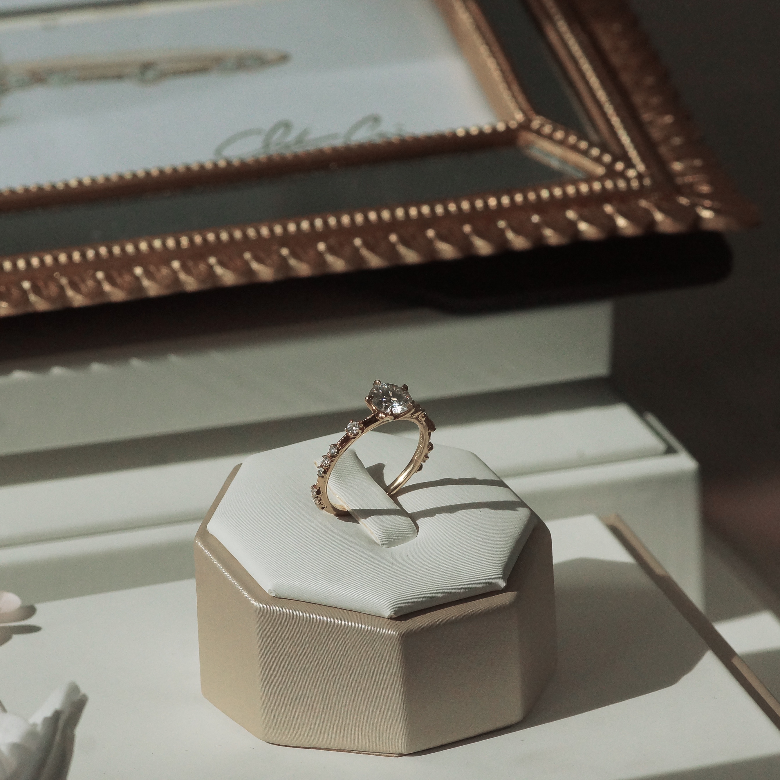 一冕Acrown设计师品牌婚戒