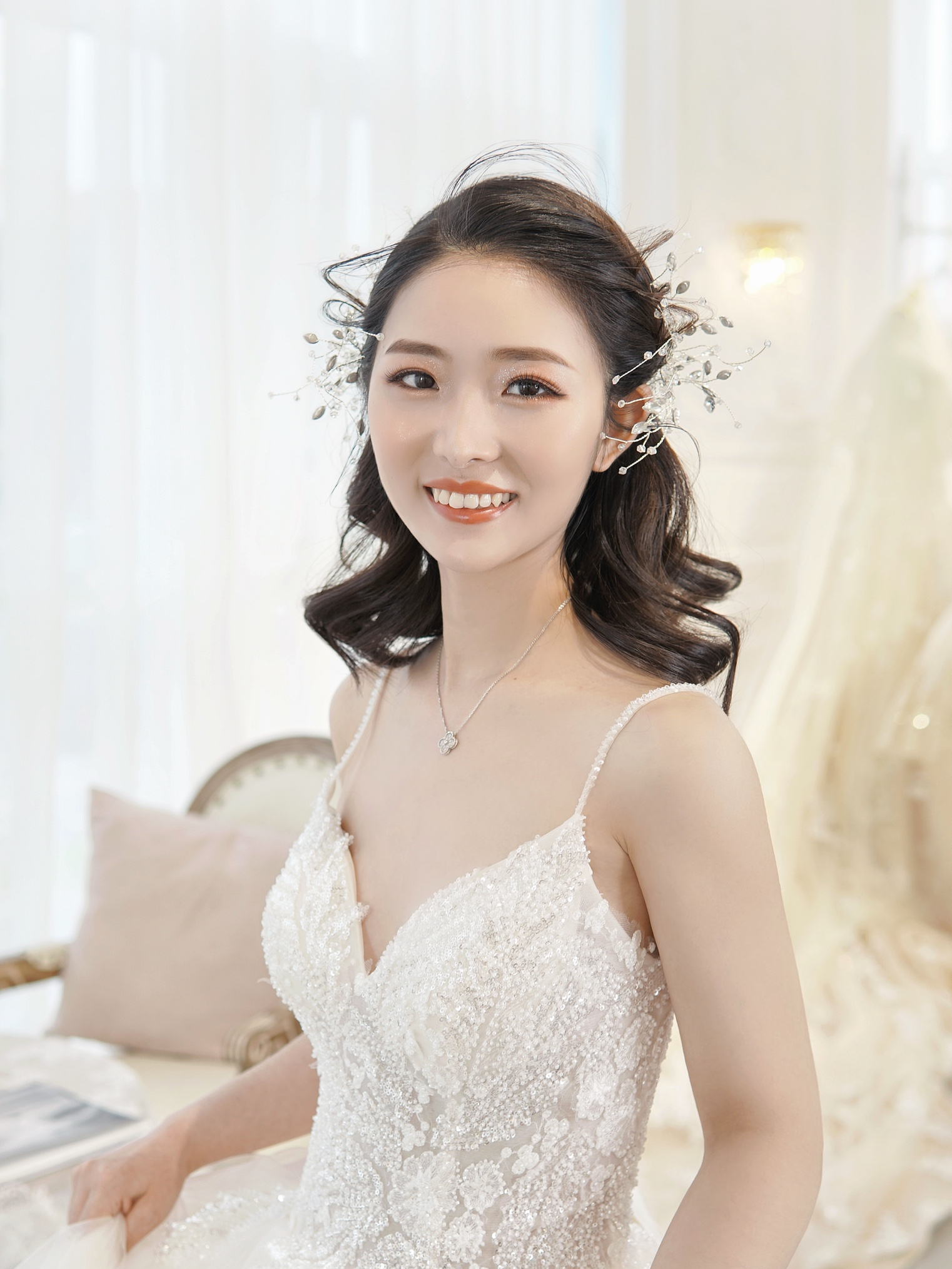 【巨划算】高级化妆师星级新娘跟妆