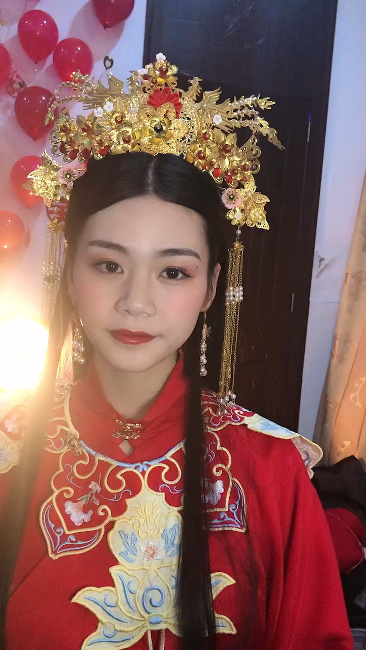 你是第一眼的心动          ！