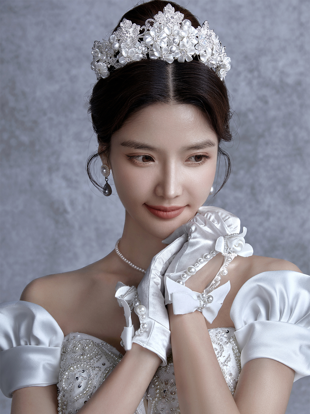 在逃公主婚纱照第二期丨室内高定婚纱照