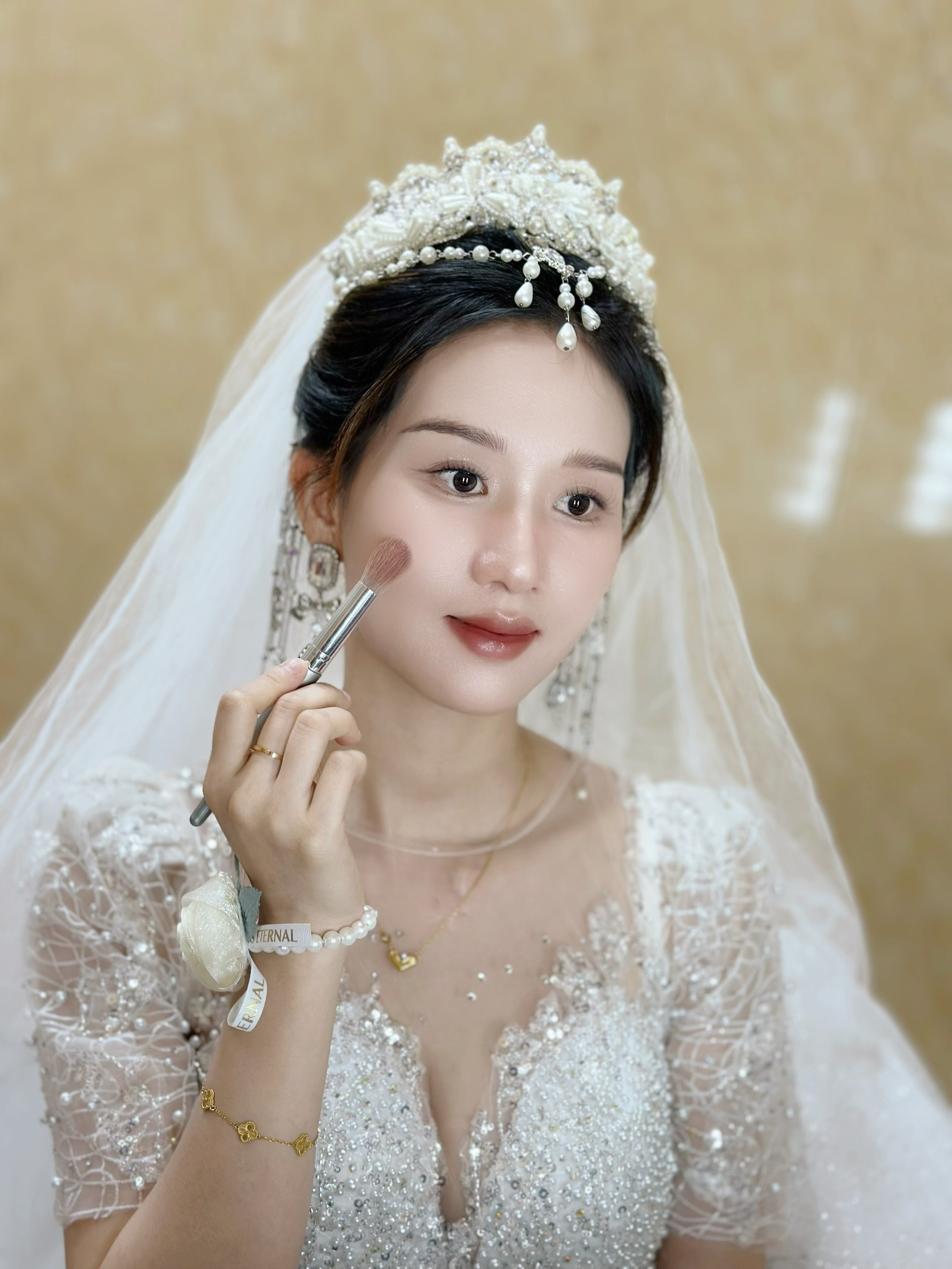 高级简约白纱造型/