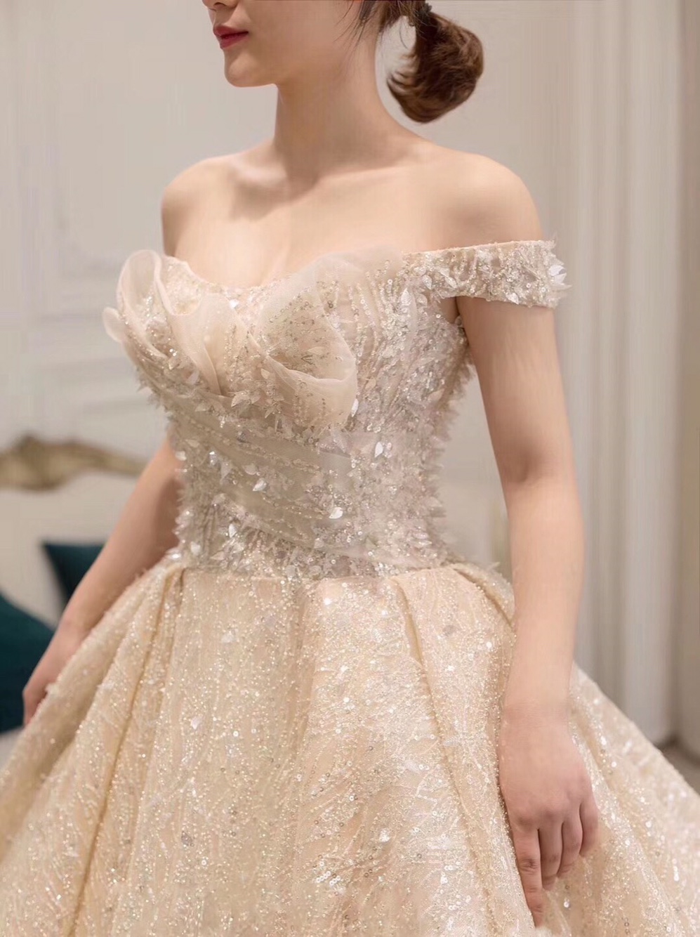 重工婚纱穿上身，人人都是迪士尼在逃公主👸