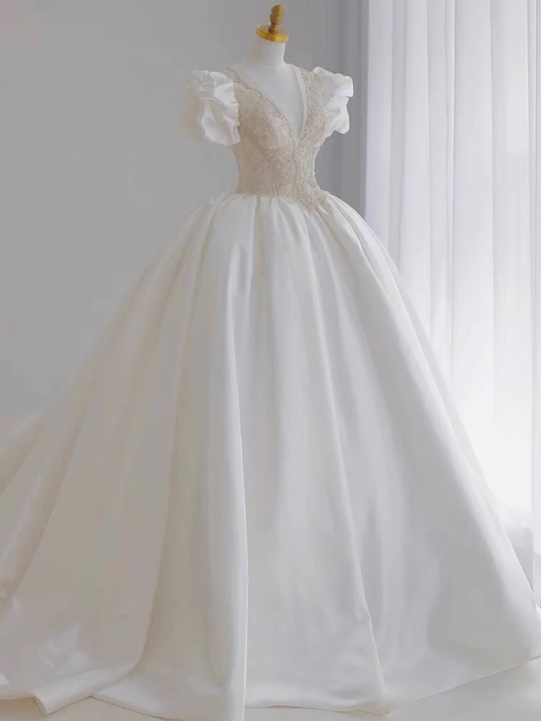 蒂芬尼 |缎面婚纱
